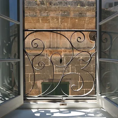 Hotel Tres Sants