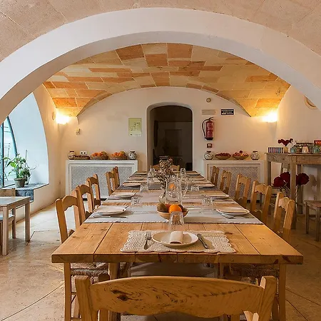 Tres Sants Hotel 4*