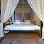 Hotel Tres Sants