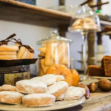 Tres Sants 시우타데야