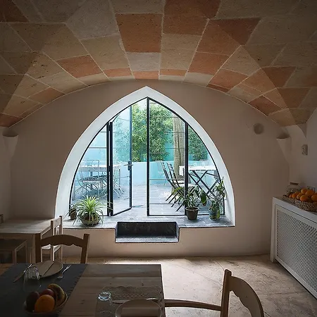 Tres Sants 4* 시우타데야